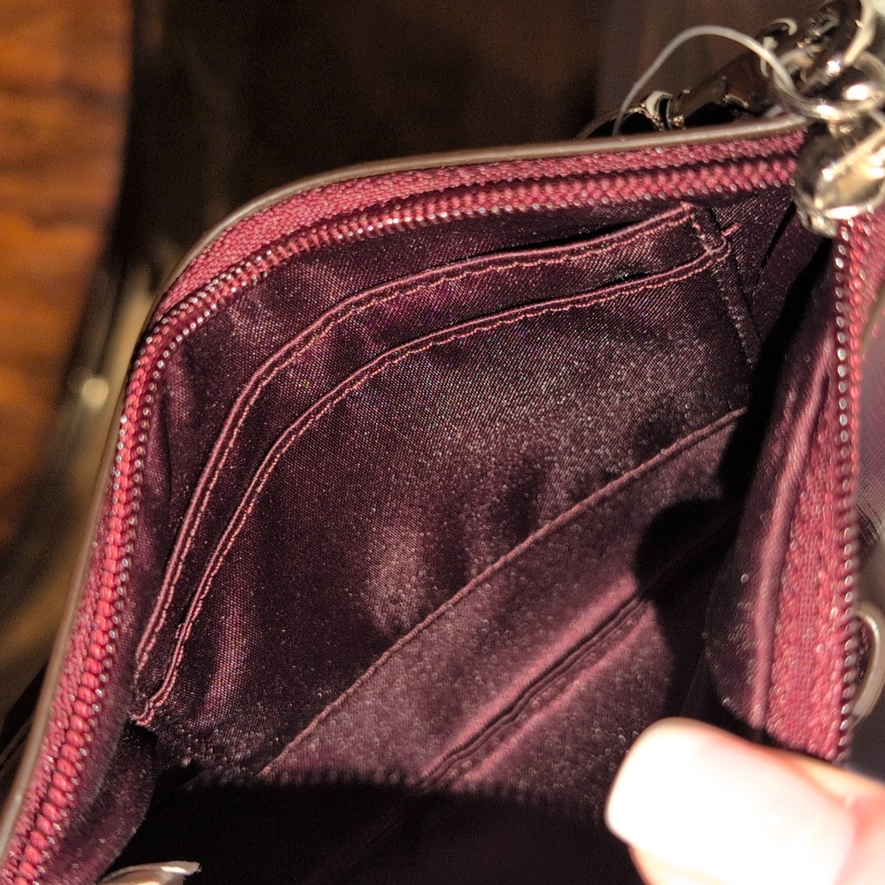 Coach Sherry Small Wristlet NWT - Picture 5 of 6